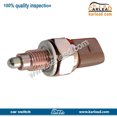 02T945415/D, 02K945415C/K, 1119746, Interruptor da Luz do Freio